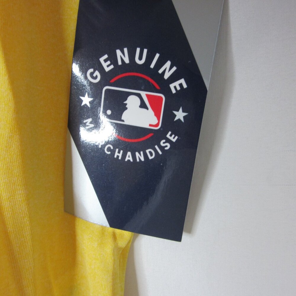 San Diego Padres MLB Kids Official Logo T-Shirt Yellow Size Youth XS NWT - Picture 6 of 9